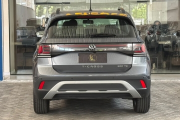 T-CROSS