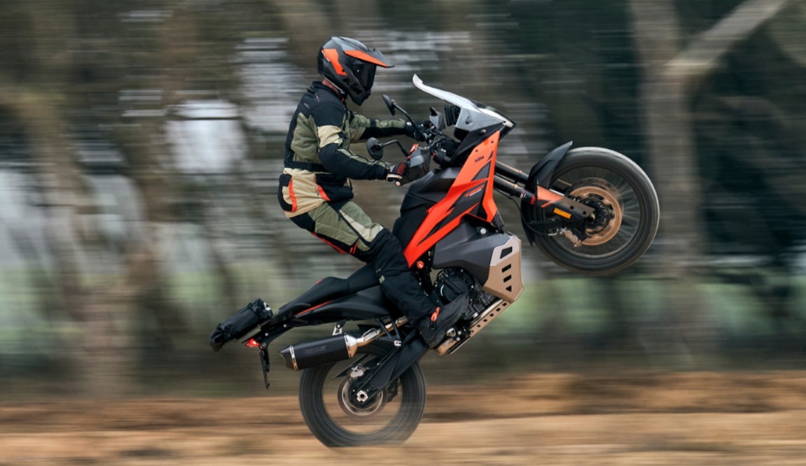 Mais de 20 motos chegam ao Brasil em 30 dias