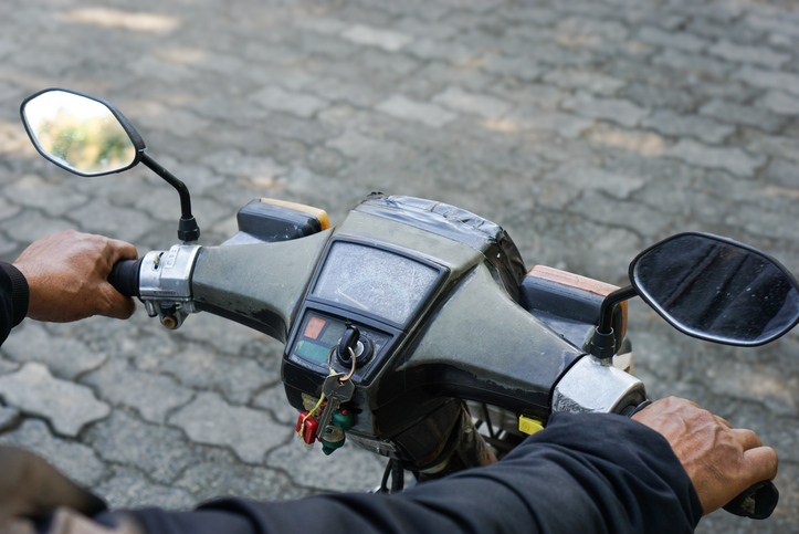 TST define que aluguel de moto para trabalho não integra salário