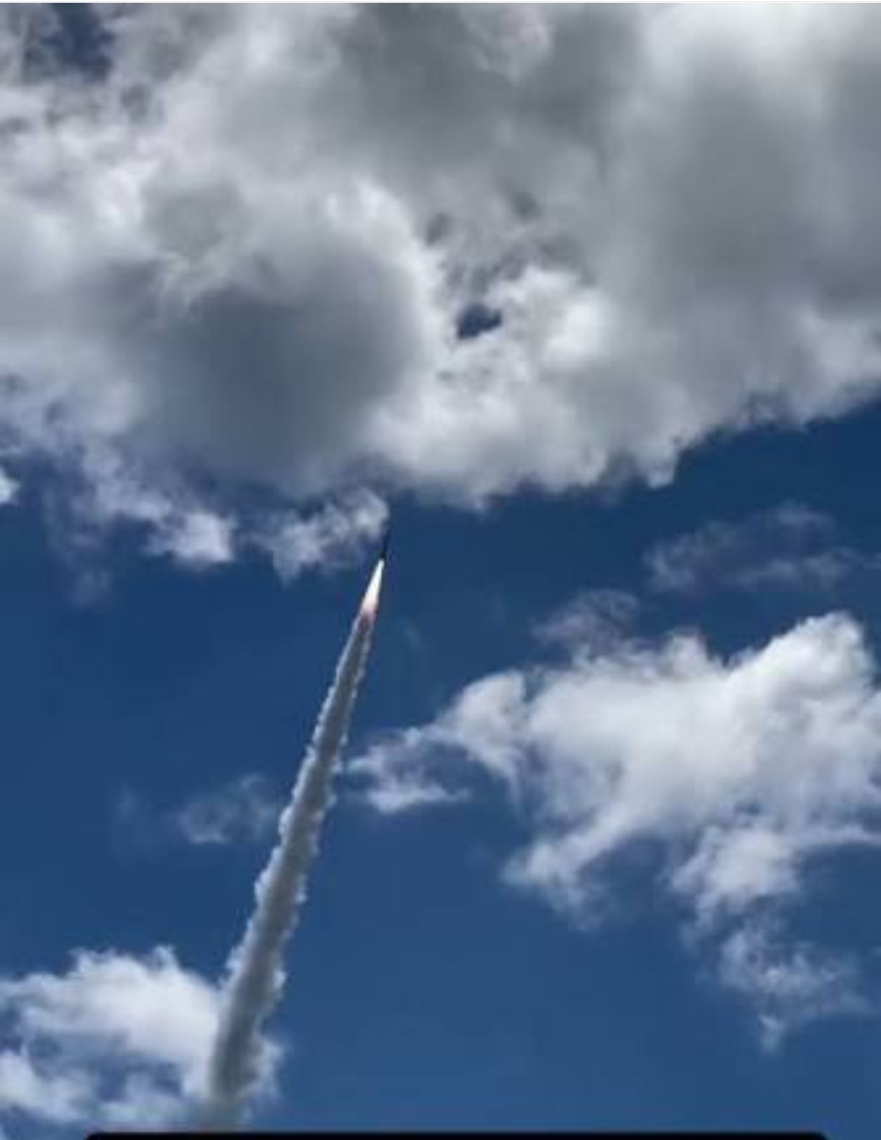 Foguete de Natal leva laboratório espacial a 100 km de altitude