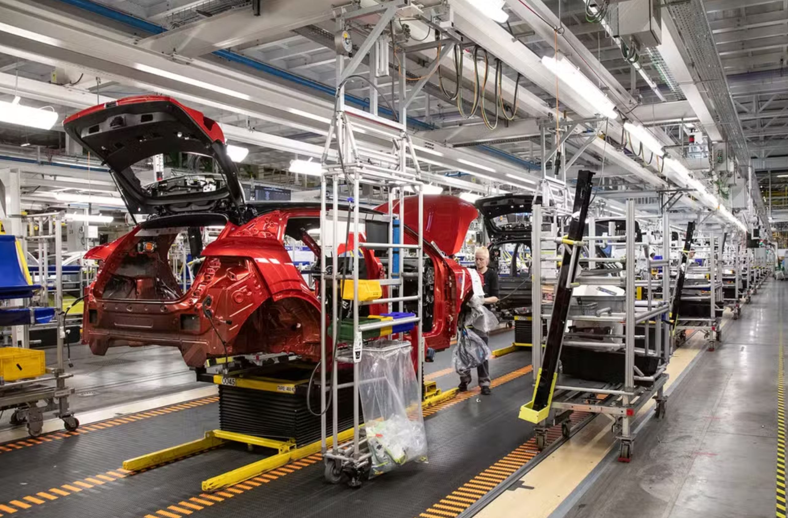 Fábrica da Renault produz 57 carros por hora