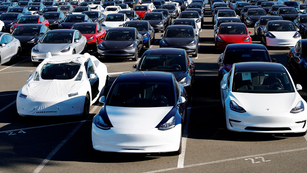 Europa vê boom de carros elétricos